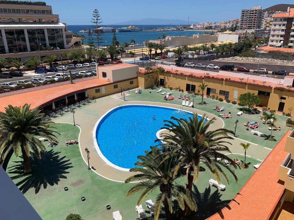 Newly renovated Vistas Muelle de Los Cristianos Pier view FREE WIFI Arona  Exterior foto